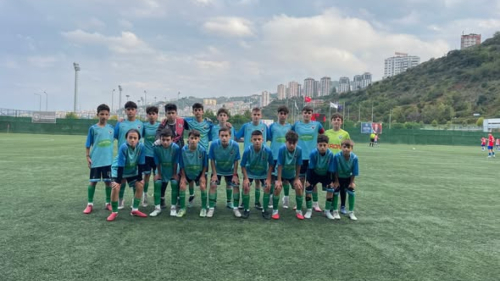 Sürmenespor U14, Trabzon’da Son 6 Takım Arasına Kaldı!